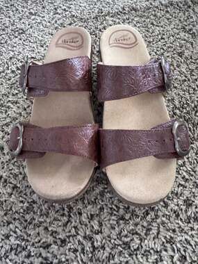 Dansko Sophie Brown Floral Tooled Leather Slide Sandals Size 36